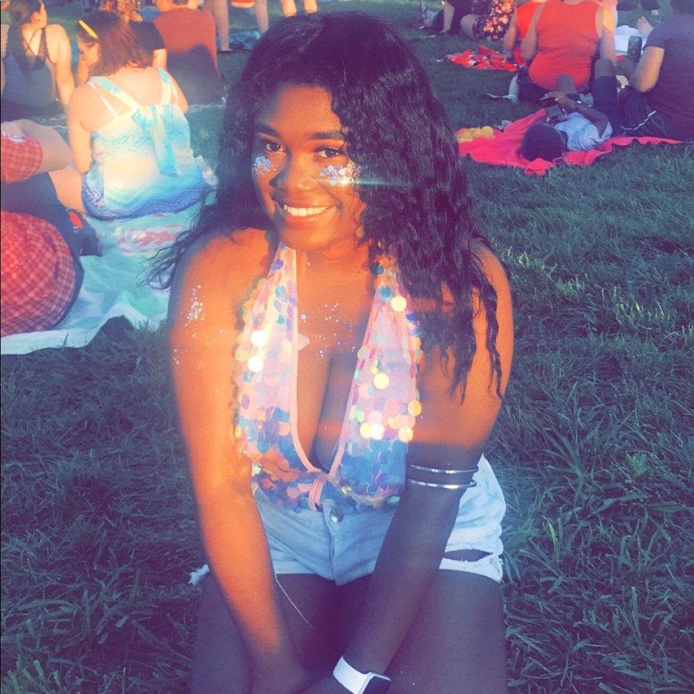 Iheartraves bodysuit